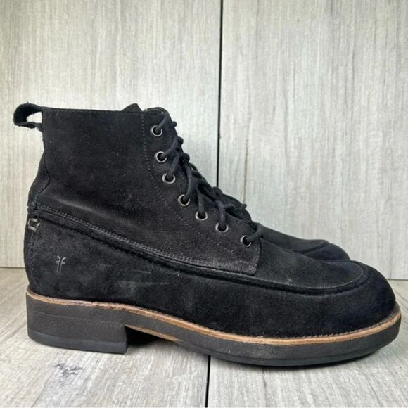 Frye Rainer Black Suede Leather Heeled Lace Up Chukka Ankle Boot Mens Size 7 D - Picture 1 of 10